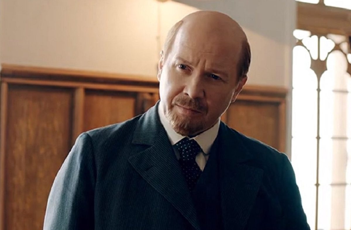    Евгений Миронов в образе вождя был убедителен даже без грима