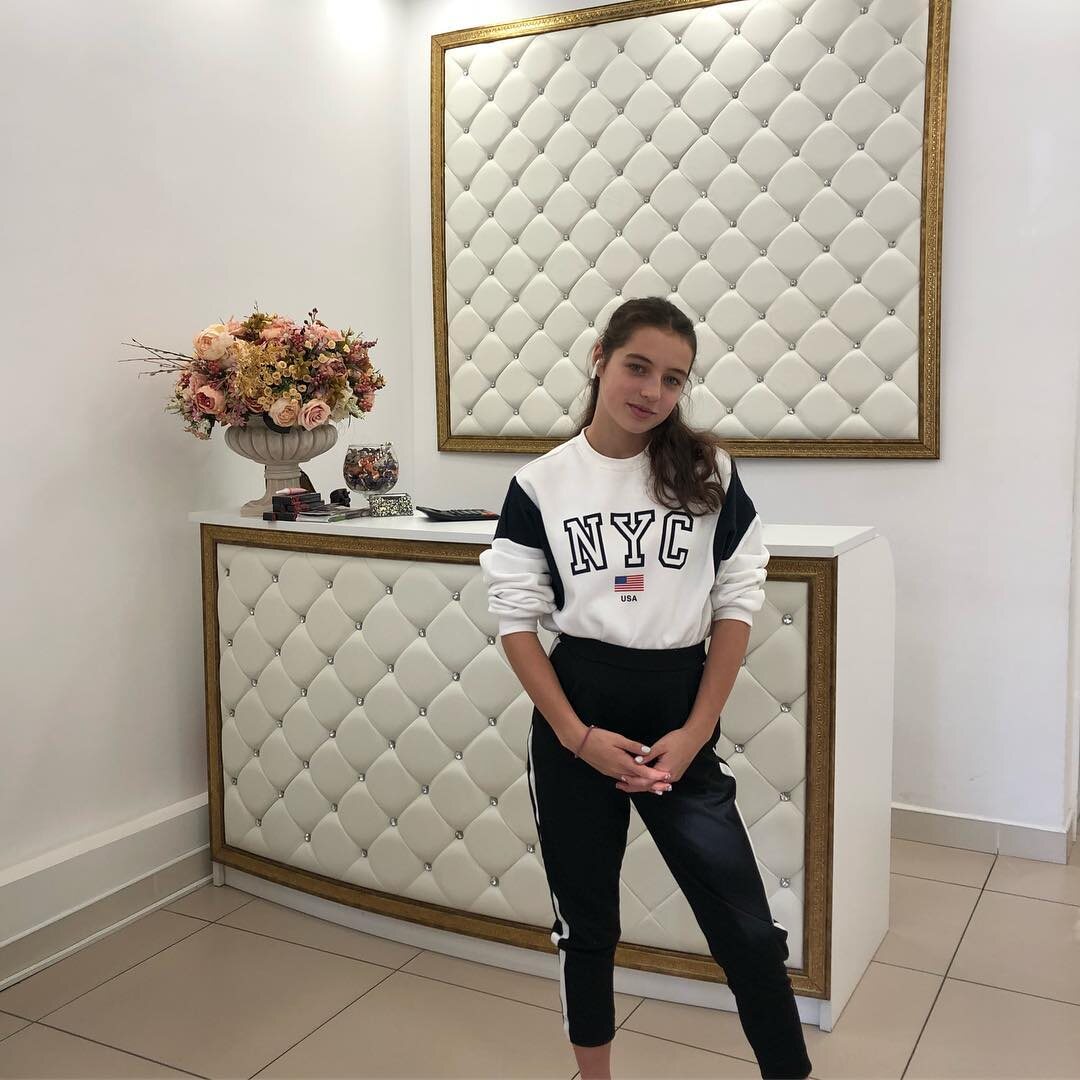 Листайте вправо, чтобы увидеть больше изображений