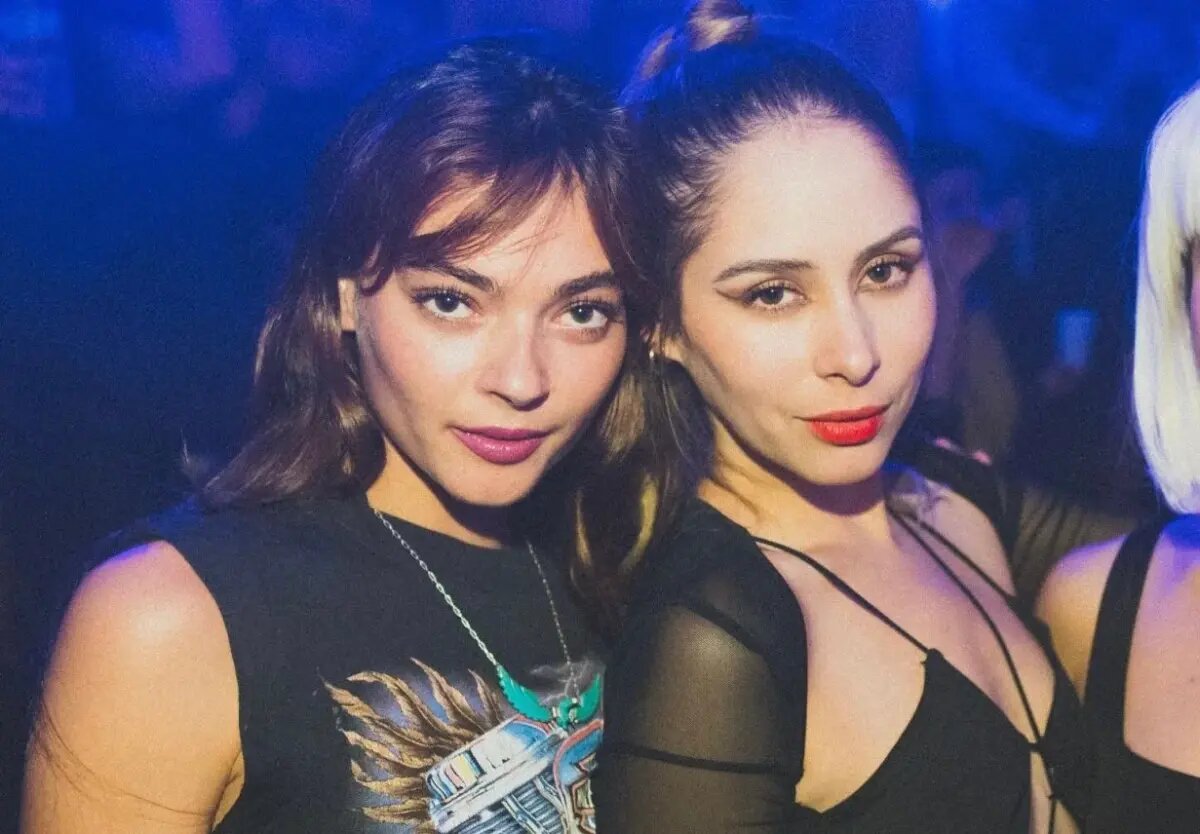 Кристи и Хильда 