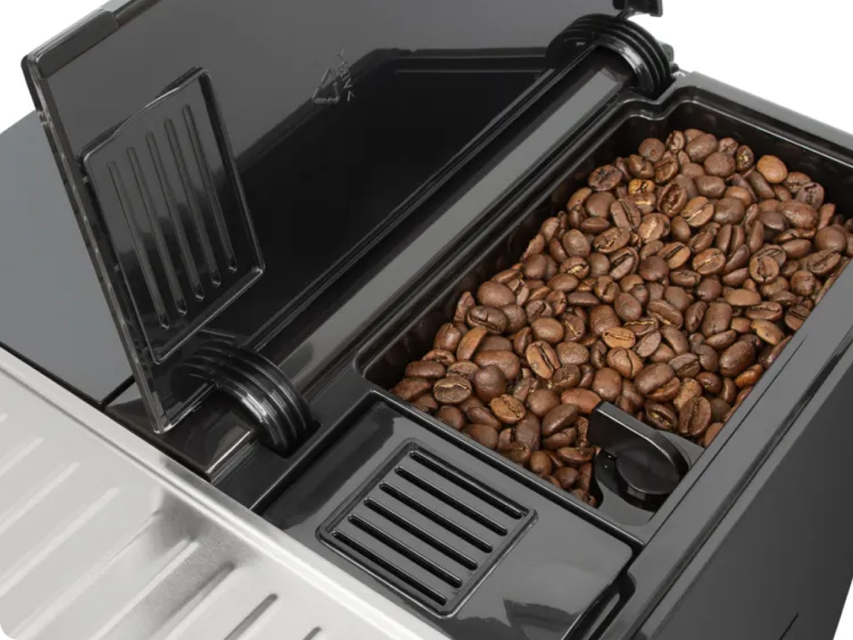 Отсек для зерен, молотого кофе и настройка помола автоматической кофемашины SATE СТ-100