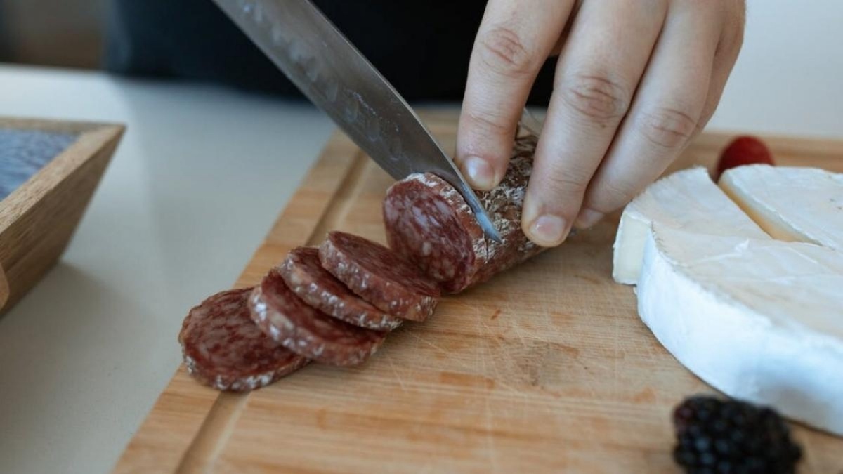    В саратовских продуктах нашли антибиотики и сальмонеллыНовости Саратова и области – Сетевое издание «Репортер64»