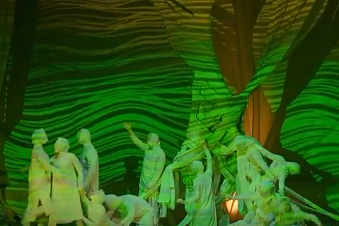     В Заполярном театре драмы показали премьеру спектакля «Сон смешного человека»