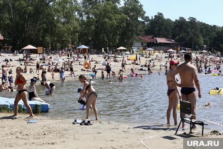 Многие аквапарки и базы отдыха по итогам года потеряли прибыль. Фото: Денис Моргунов © URA.RU