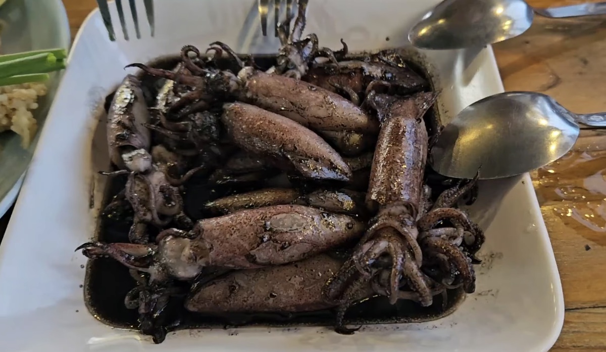 Кальмары в собственном соку