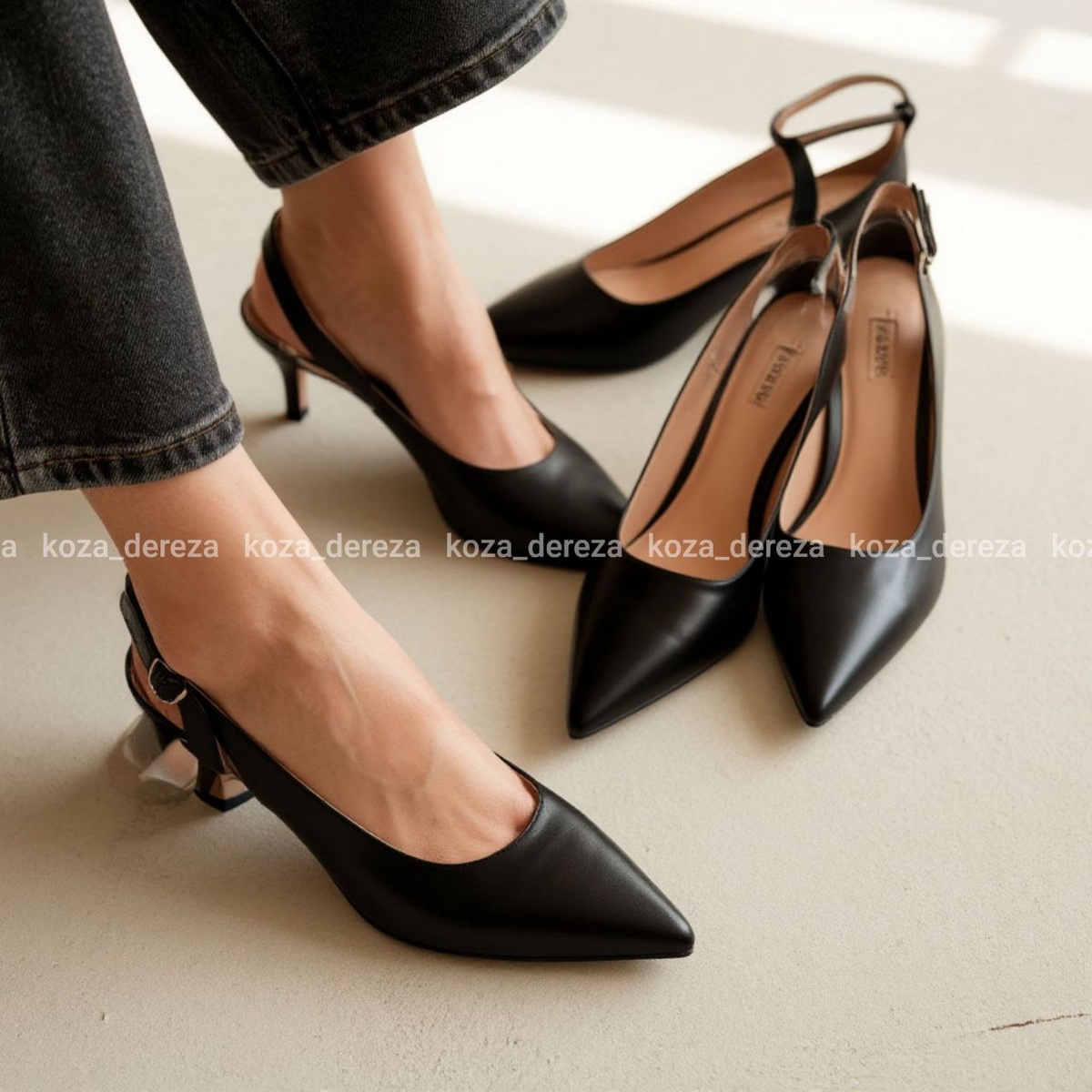 Фото черных слингбэков автора статьи, сделано в качестве обложки для данной публикации