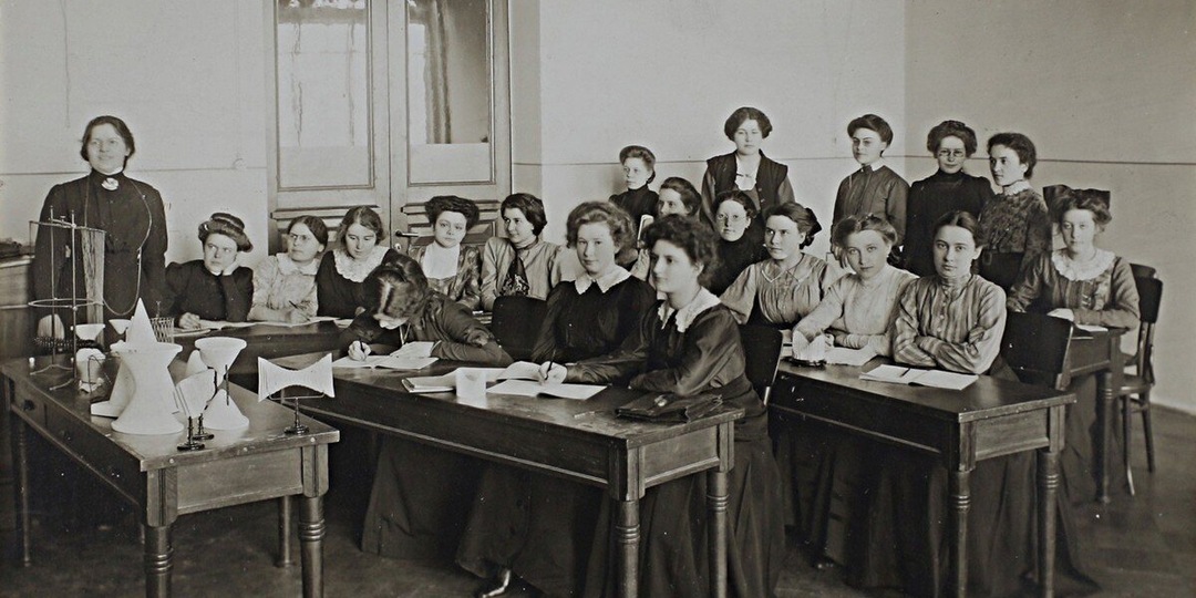 Курсистки – первые студентки Российской империи