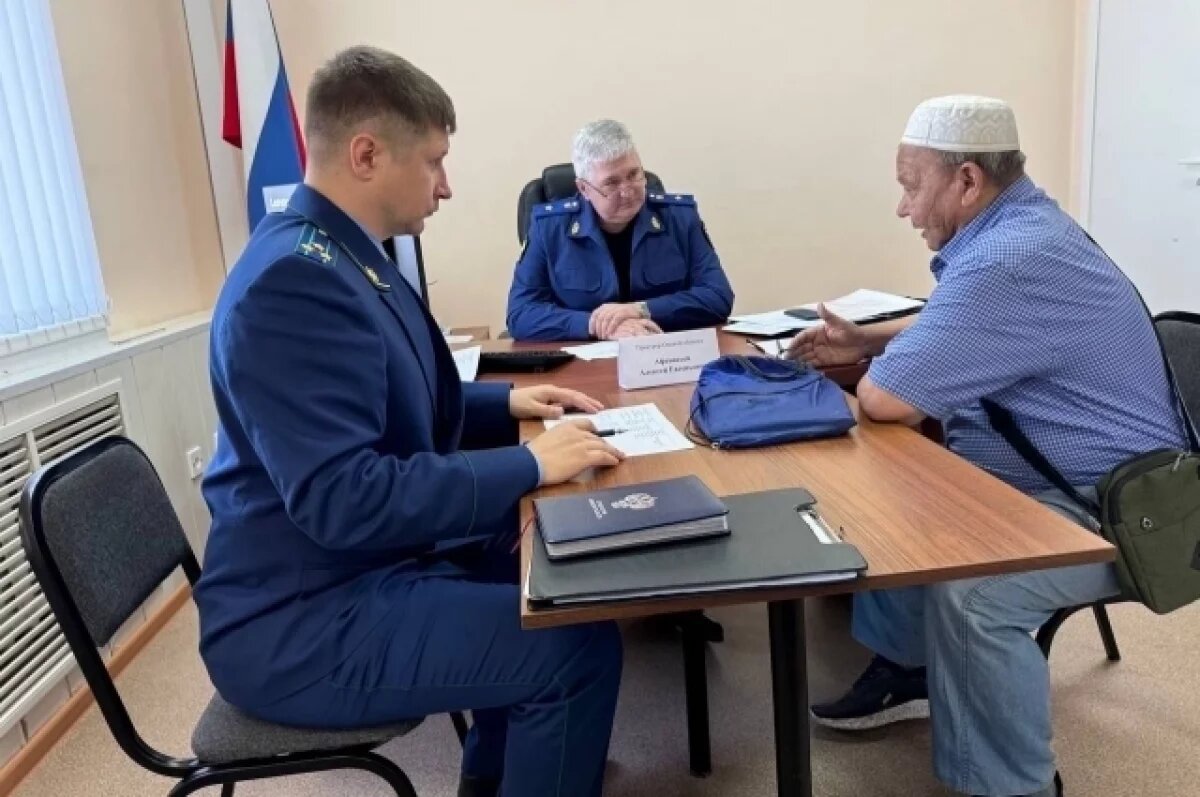    Омскому инвалиду подключили газ к дому после визита в прокуратуру