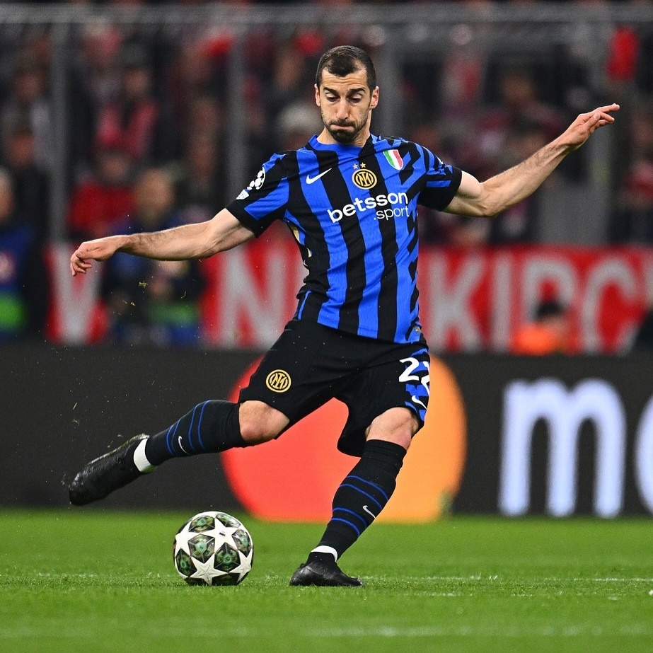 @Henrikh Mkhitaryan's social media account