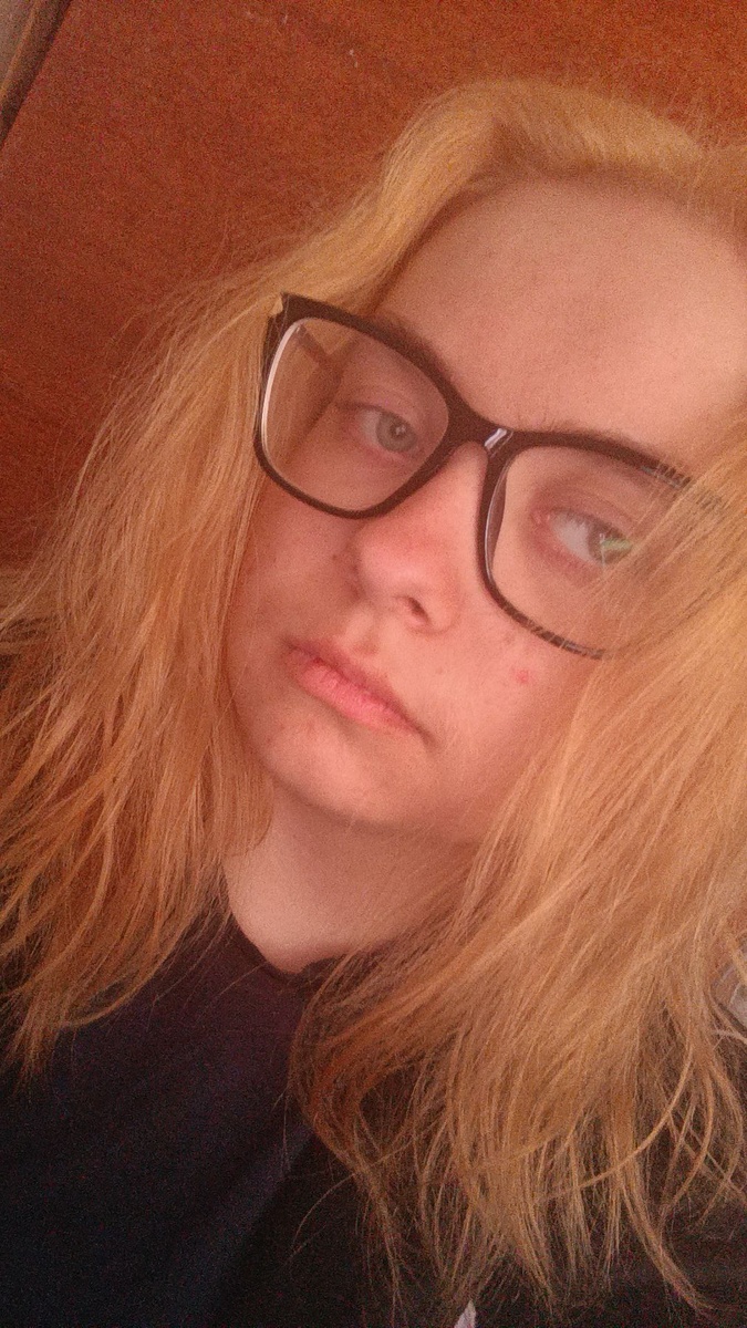 теперь у меня вот такая блондинистая дочь :)