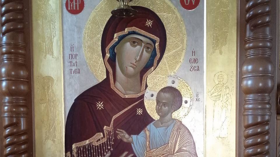 Иверский образ Божией Матери, по преданию, написал апостол Лука