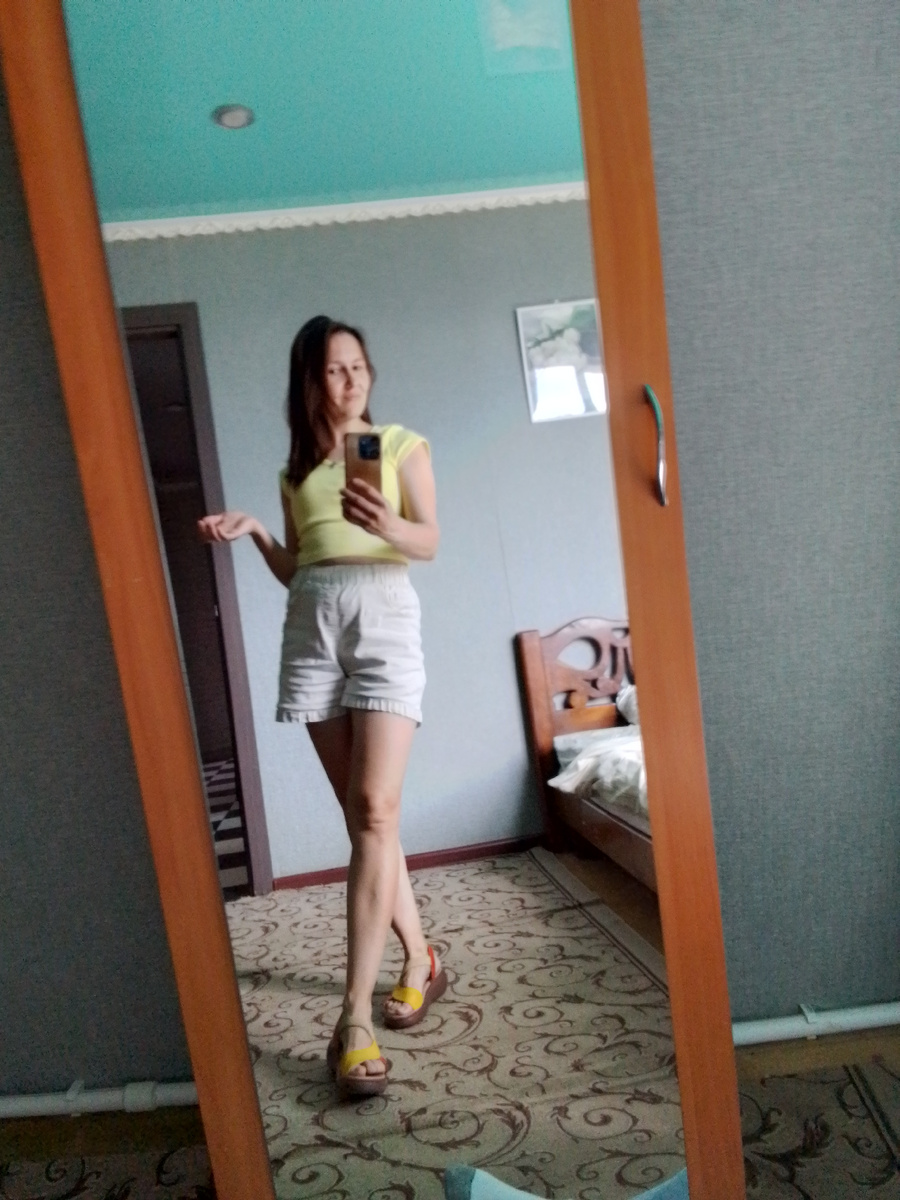 Вот така красотка☺️, а без царя в голове🙈🙉