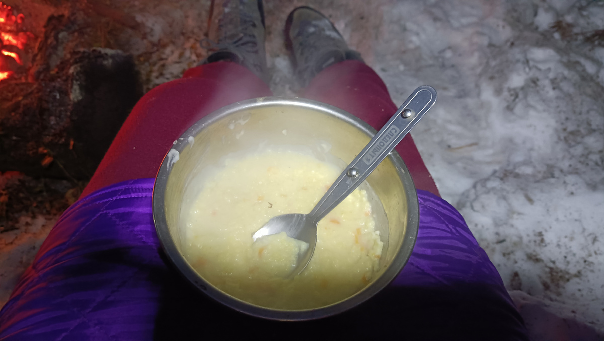 Каша в 7 утра - едва осилю полтарелки. Не умею так рано завтракать