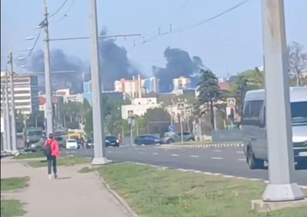    Харьков в дыму. (Скрин видео местных жителей).