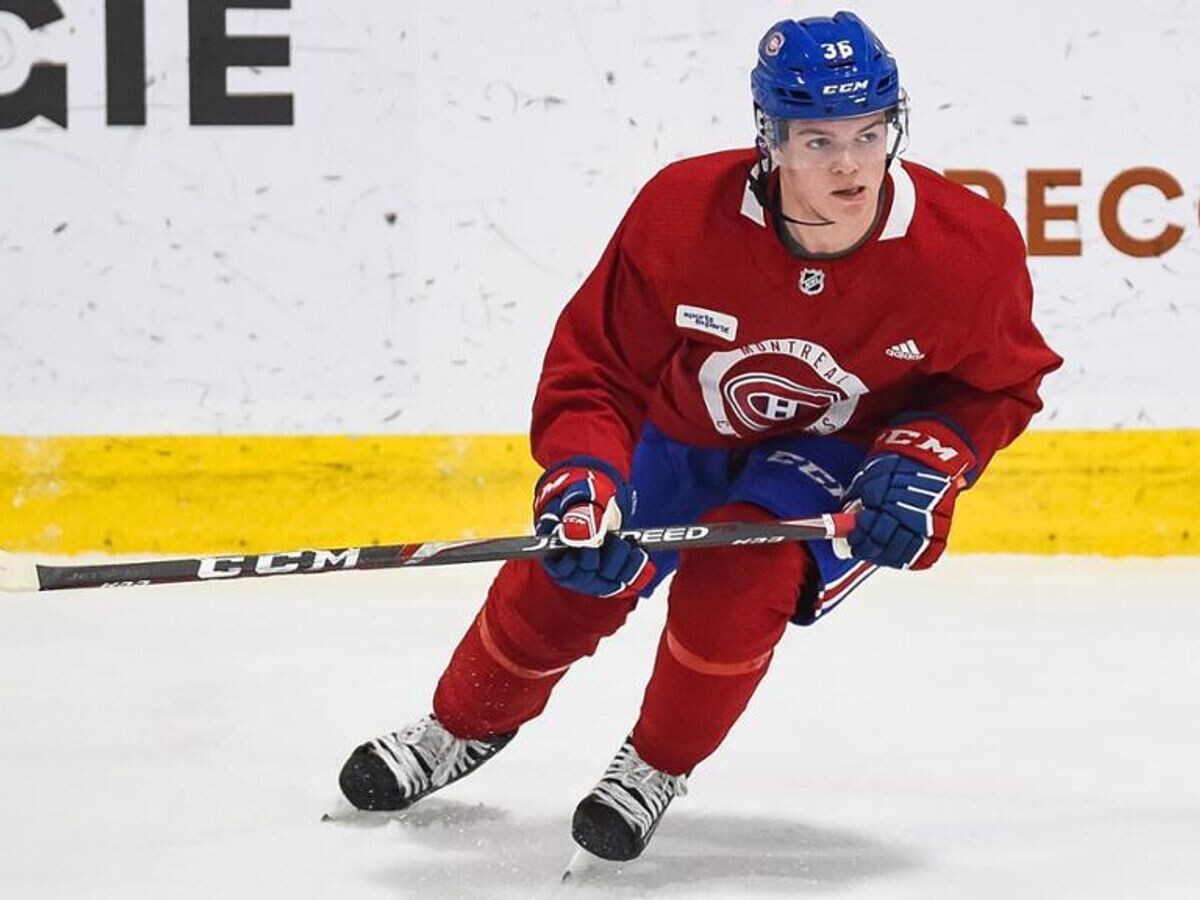    Коул Кофилд© Фото : Сайт НХЛ