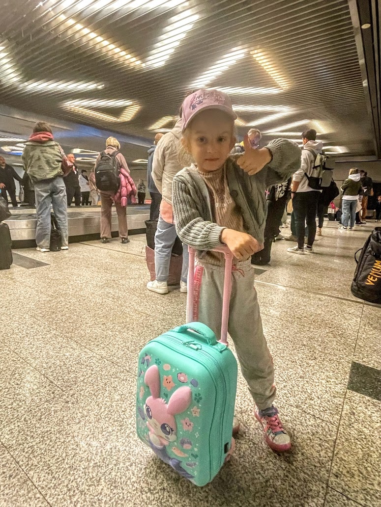 Героически выдержали самостоятельное двухмесячное путешествие