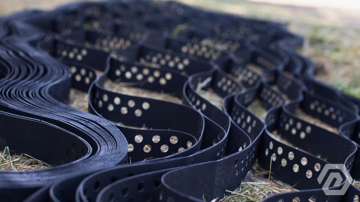 Георешётка в частично сложенном виде.