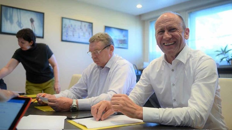    Алексей Нуждов (справа).СБР