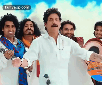 Настрой - это самое главное. Источник: https://tenor.com/ru/view/daantaku-dadana-nagarjuna-bangarraju-dance-eye-wink-gif-9211655598410512004