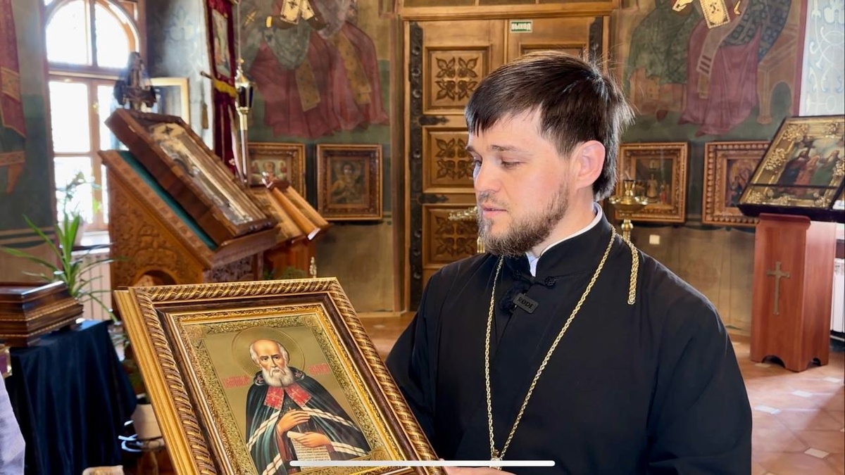    В храм Макеевки привезли икону от жителей Югры