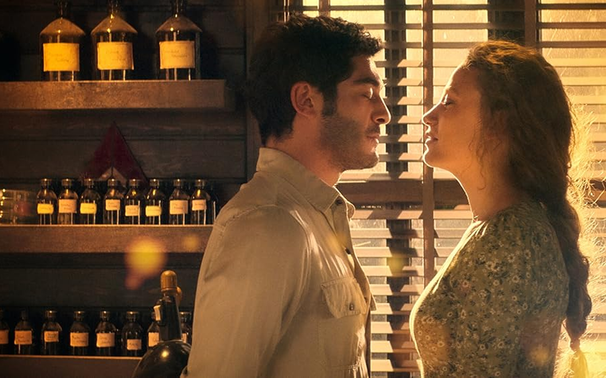 Кадр из сериала "Шахмаран"