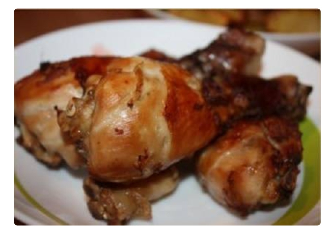 Хочу поделиться с вами очень вкусными куриными ножками, которые недавно я приготовила.