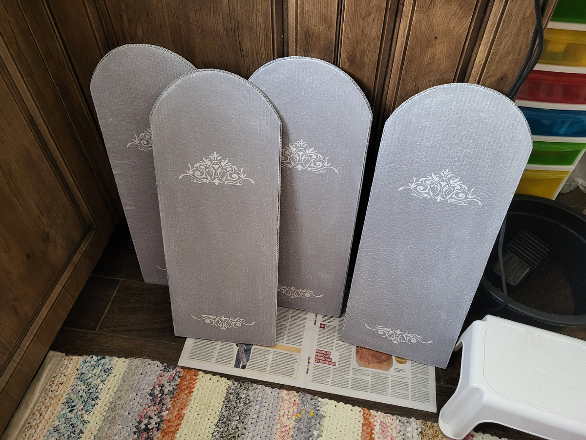 ГСтворки ширмы готовы к сборке.