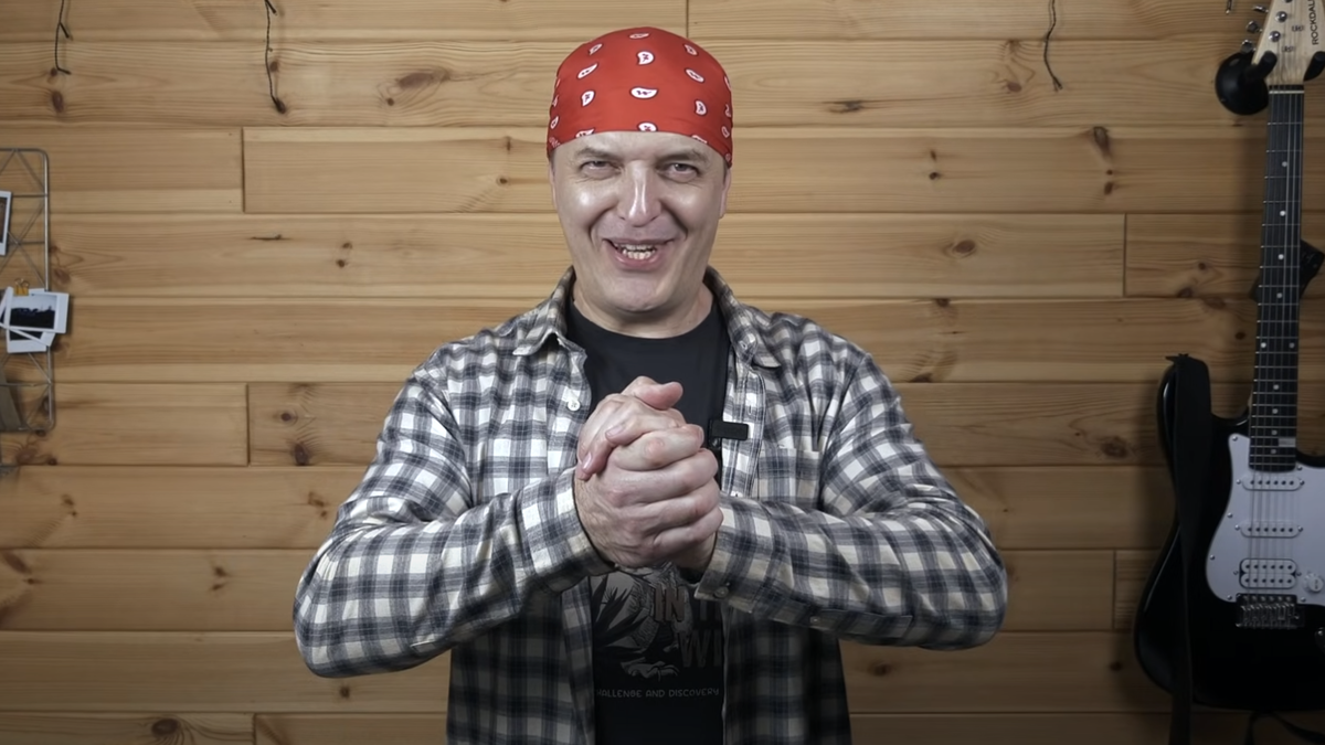 Всем привет! Меня зовут Андрей, и вы на канале Стройхак.