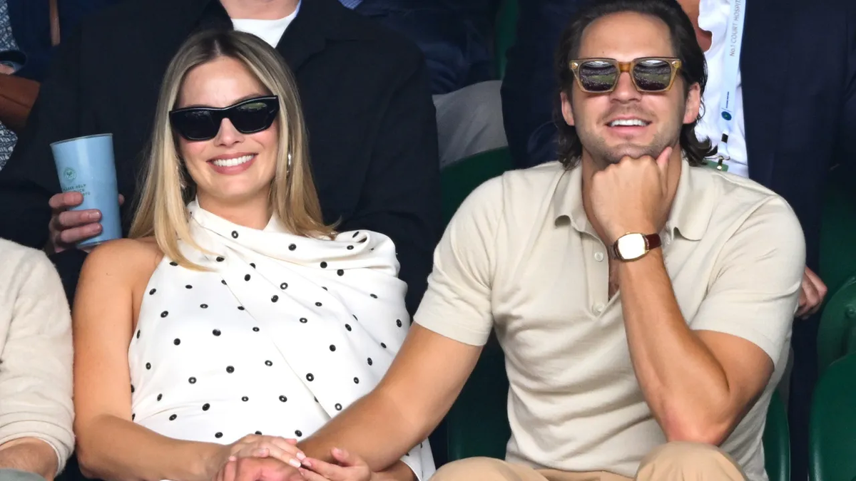 Margot Robbie and her husband (муж) Tom Ackerley