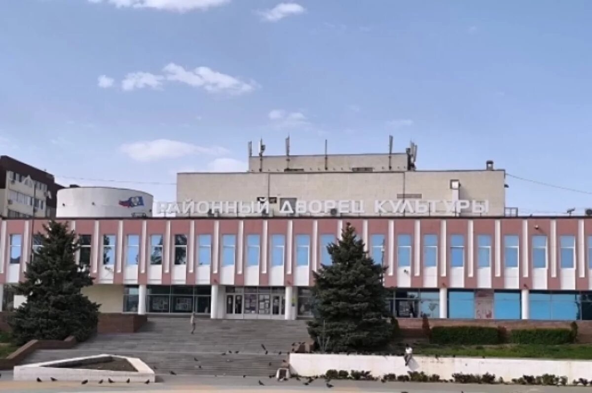    Героев нет?