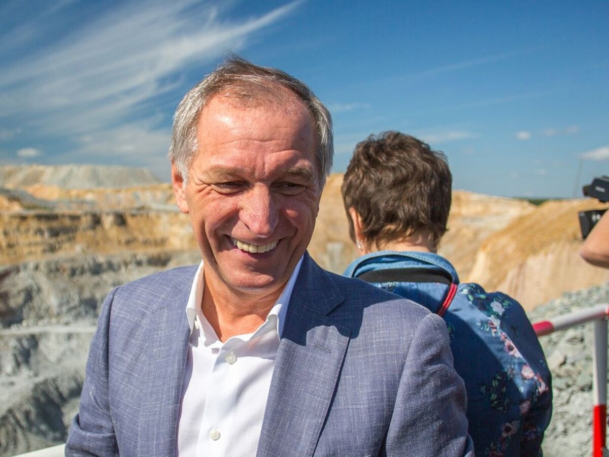 Константин Струков начинал обычным рабочим на шахте.  Фото: Фото предоставлено пресс-службой Законодательного собрания Челябинской области