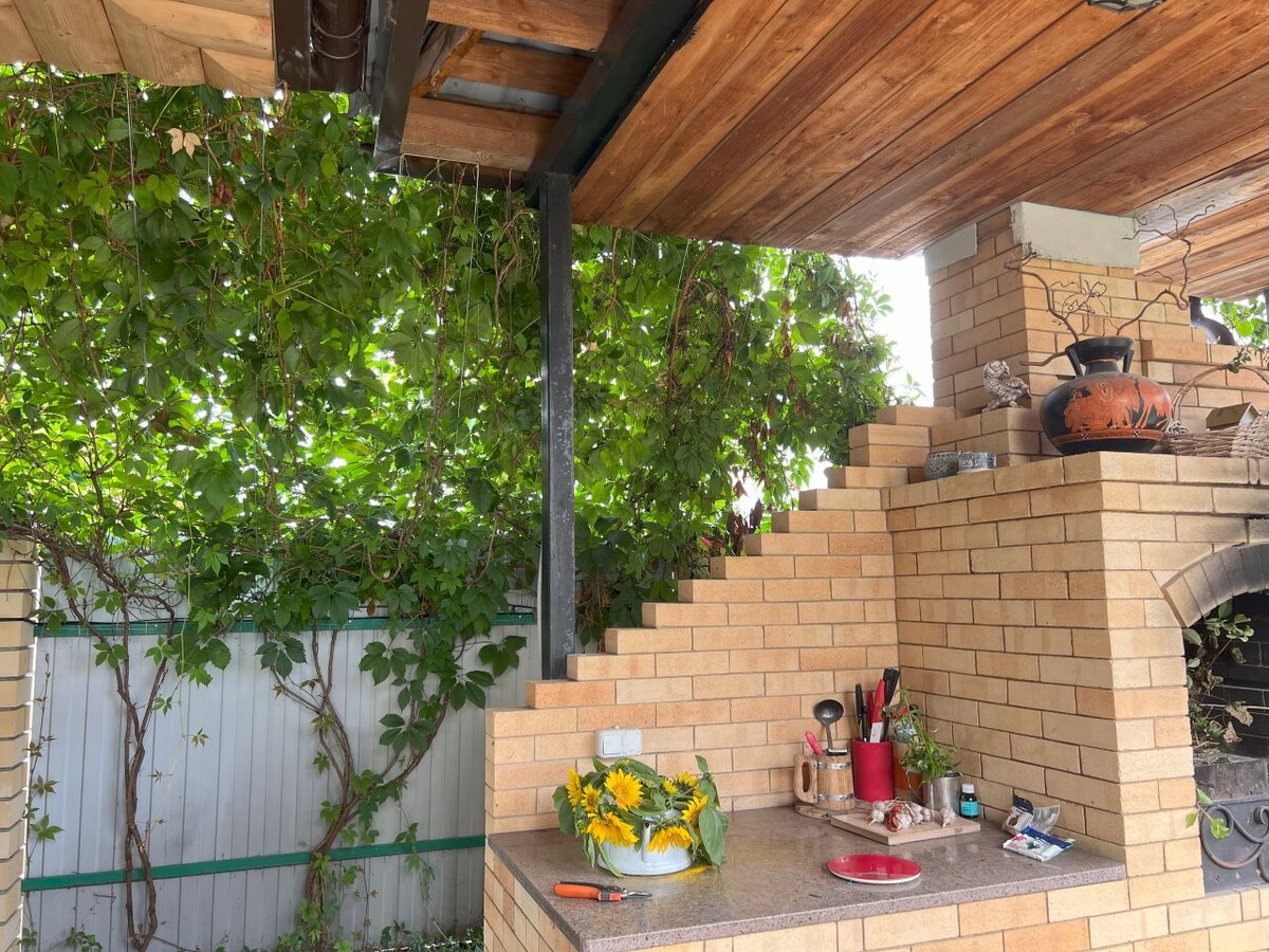 Фото автора канала Дом с кипарисами