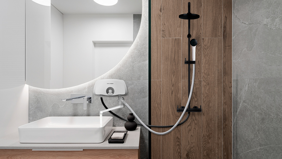 Проточный водонагреватель Royal Thermo SmartFix