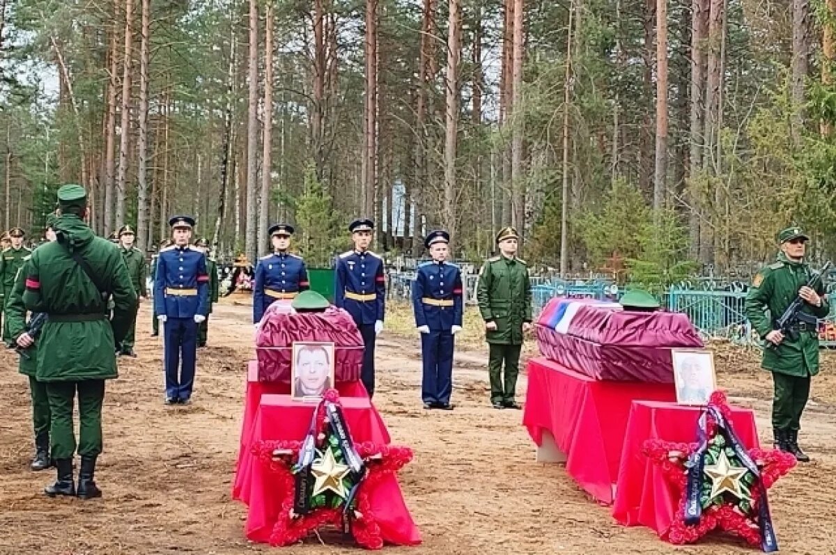    В Лесном округе простились с погибшими на СВО бойцами