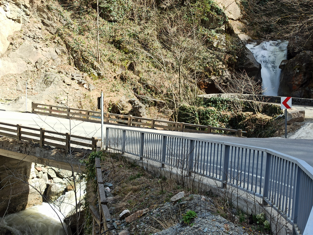 дорога к монастырю