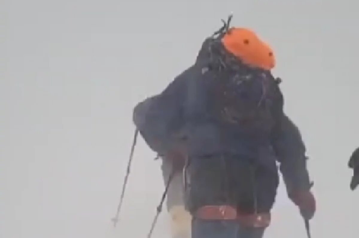    На Эльбрусе развернули спасательную операцию из-за горной болезни