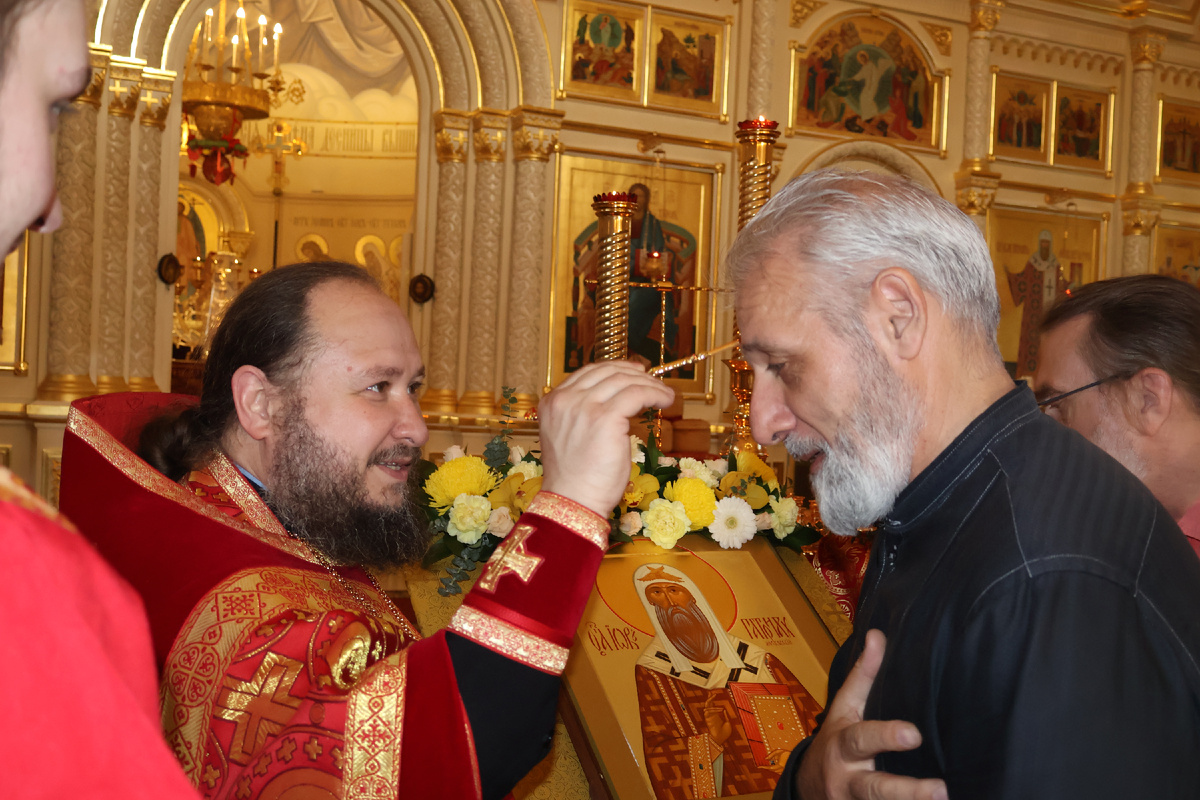 Листайте галерею