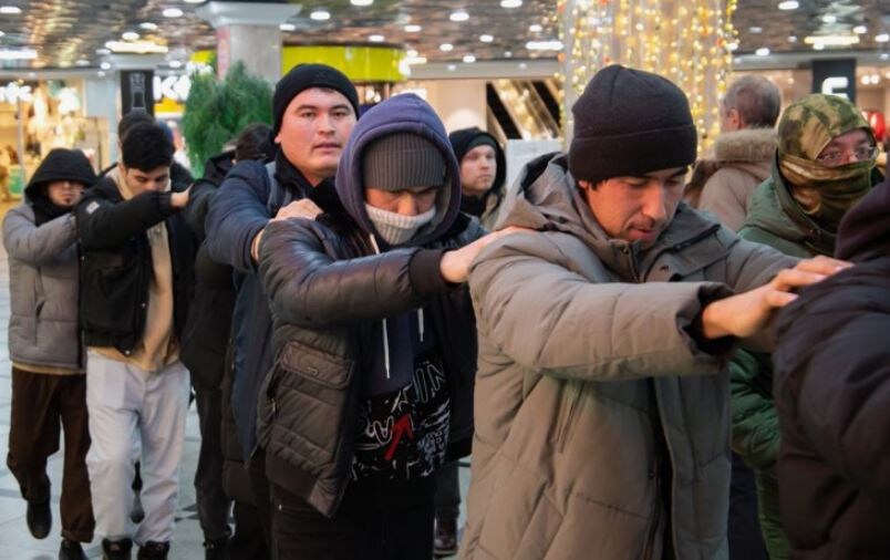 Рейд по выявлению мигрантов-нелегалов (иллюстрация из открытых источников)