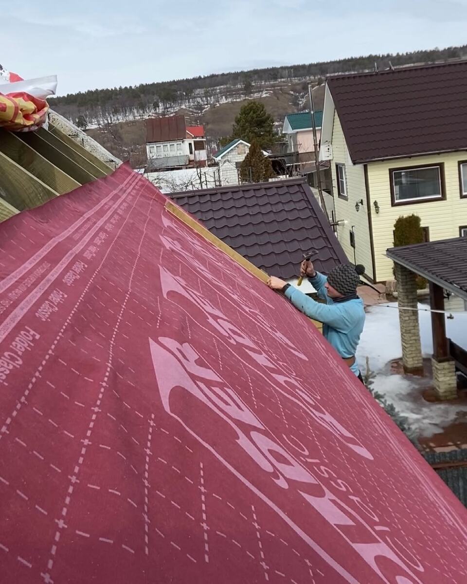 Постелил мембрану