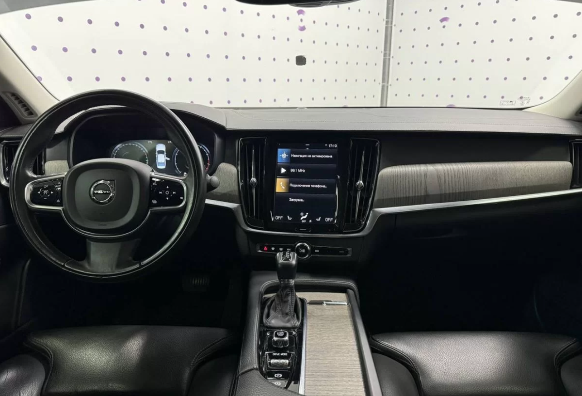 Салон Volvo S90