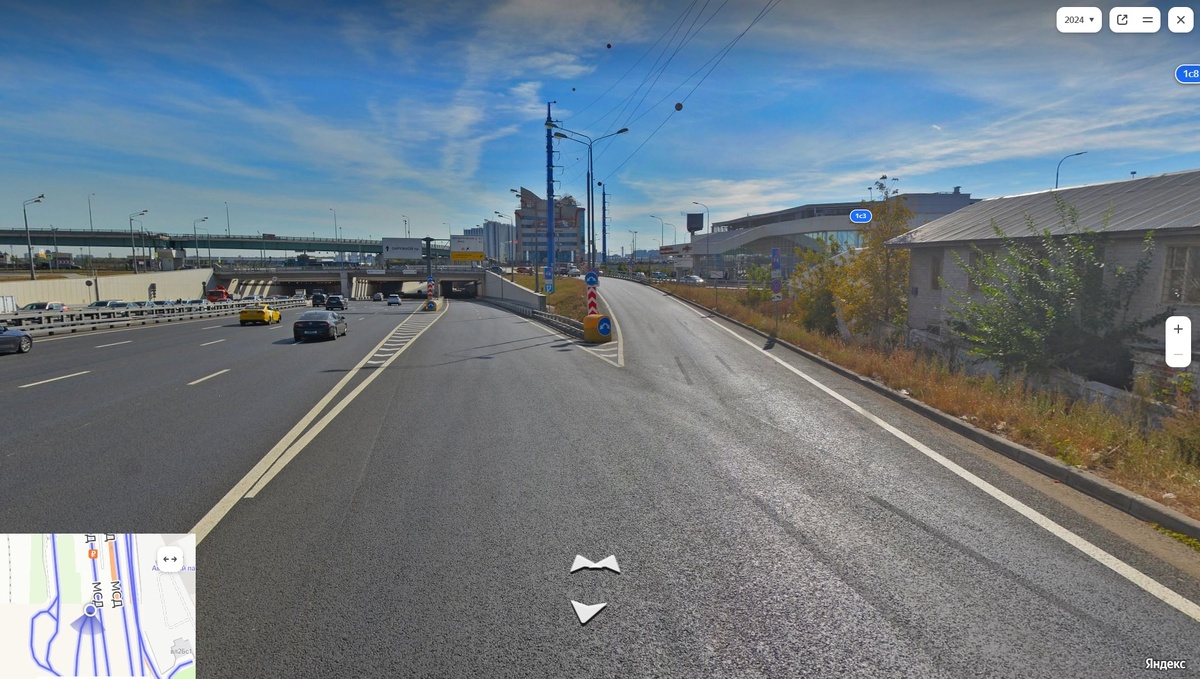 Вот здесь нужно направо наверх, а я пару раз сворачивал в тоннель.