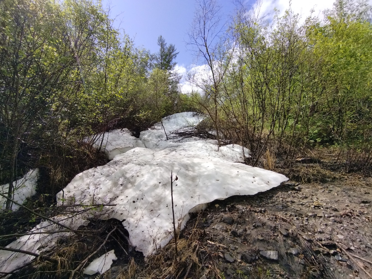 Наледь у причала. Ногинск.