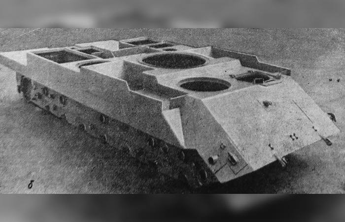 Склеенный из стеклопластика корпус./ Фото: dzen.ru