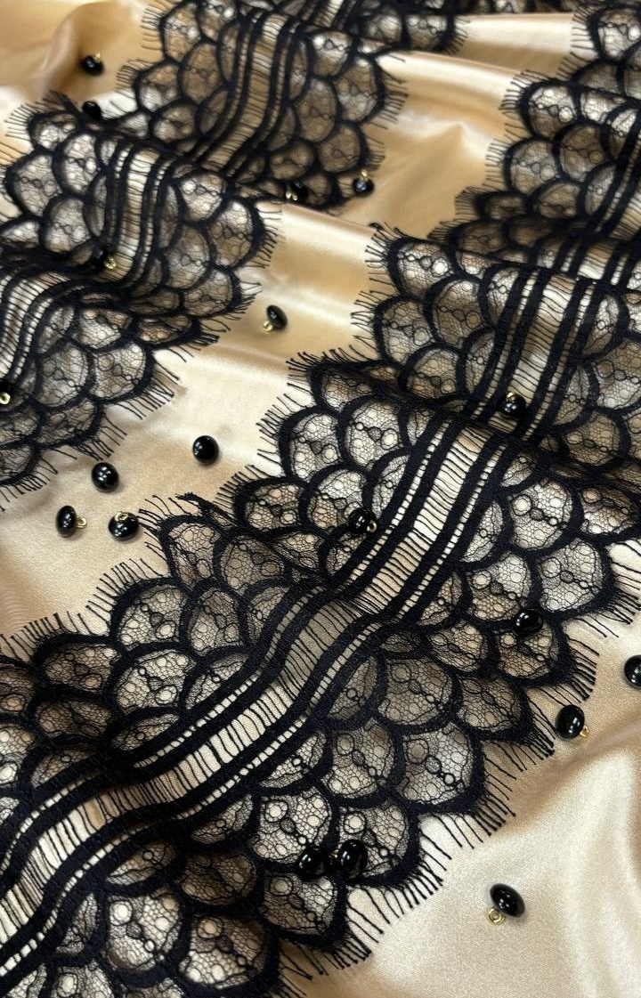 Ширина: 12см.