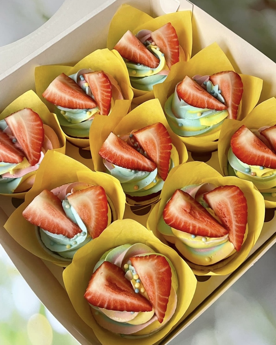 Фото сладостей с дня рождения чтобы разбавить текст