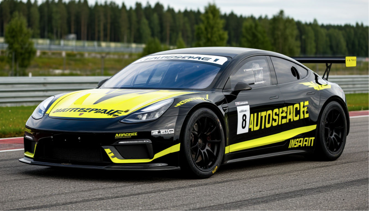 Концепт гоночного автомобиля Autospace Insight 