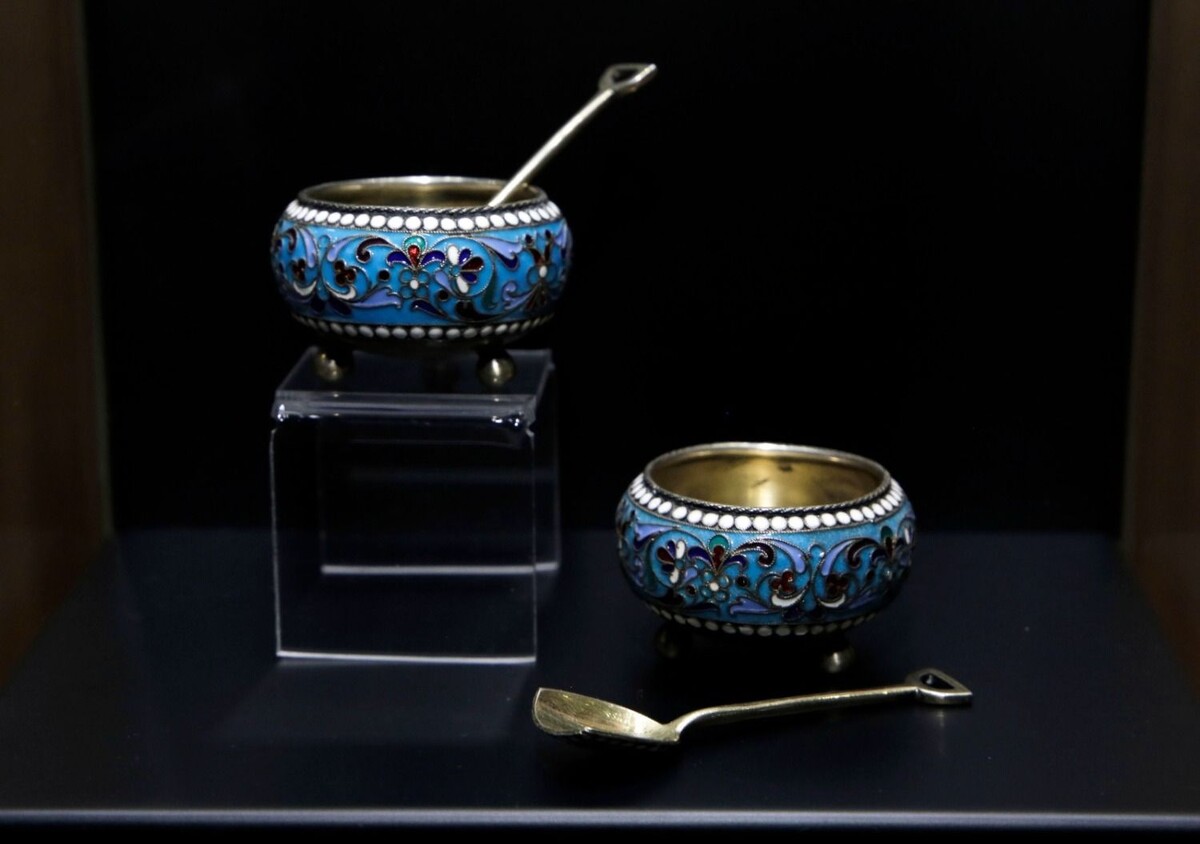     Источник: Приморская краевая картинная галерея