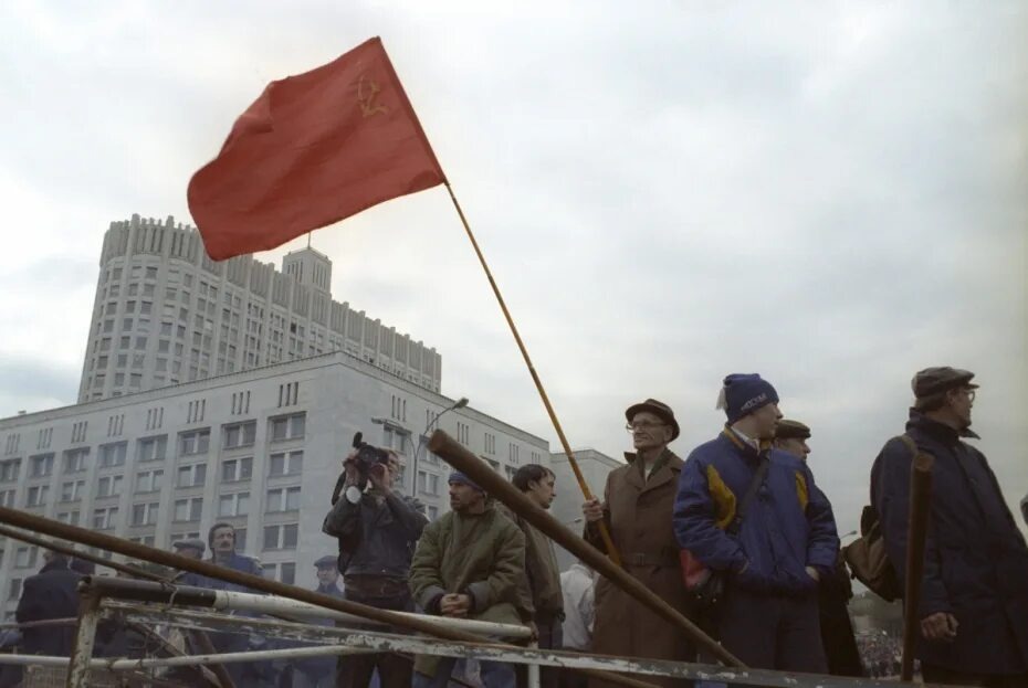 Защитники Верховного Совета , начало октября 1993 г.