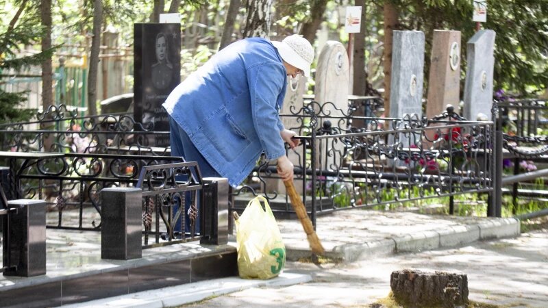     Родительский день-2024. Власихинское кладбище. Анна Зайкова