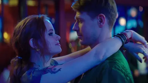 Кадр из фильма. Инет