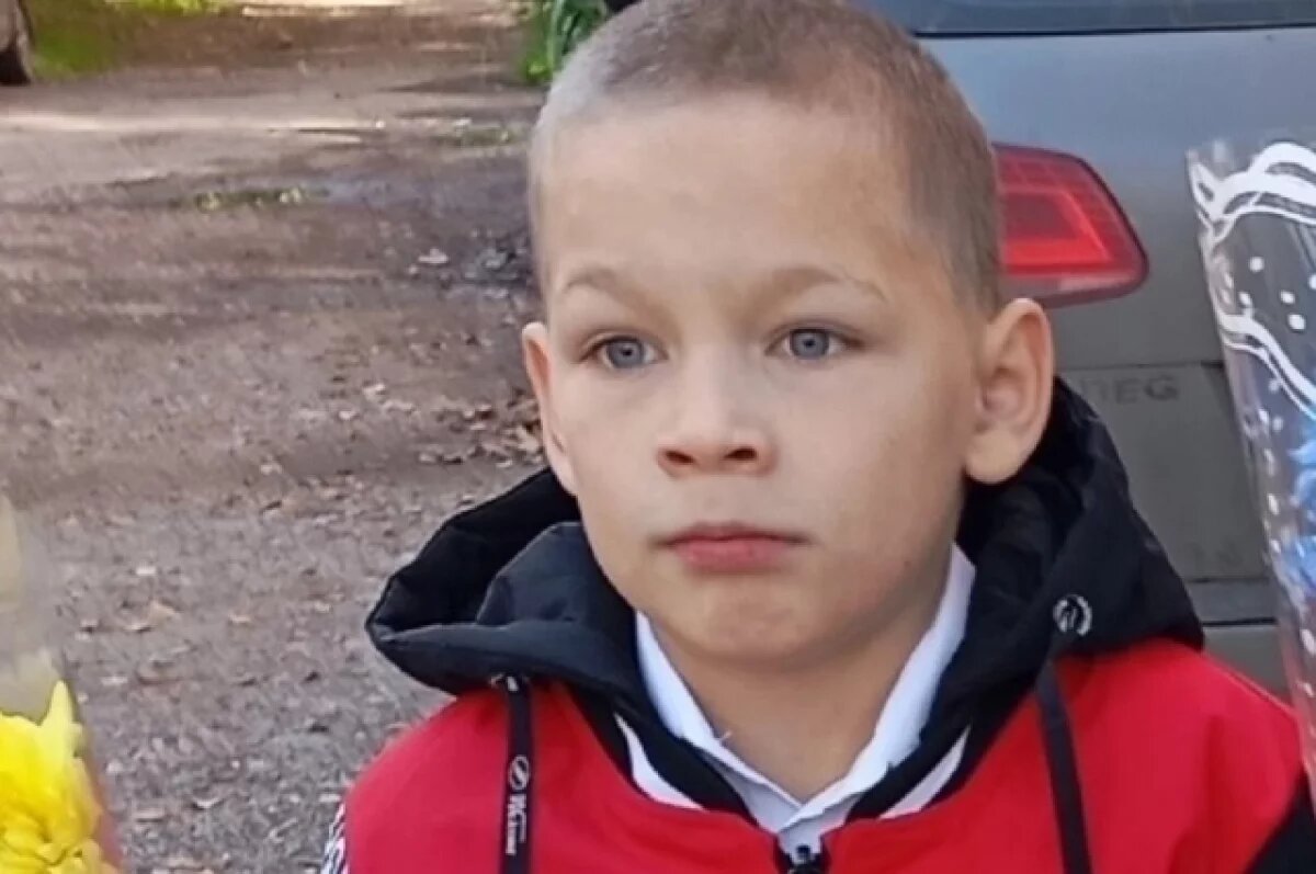    Тимофей живёт в микрорайоне Крохалева.